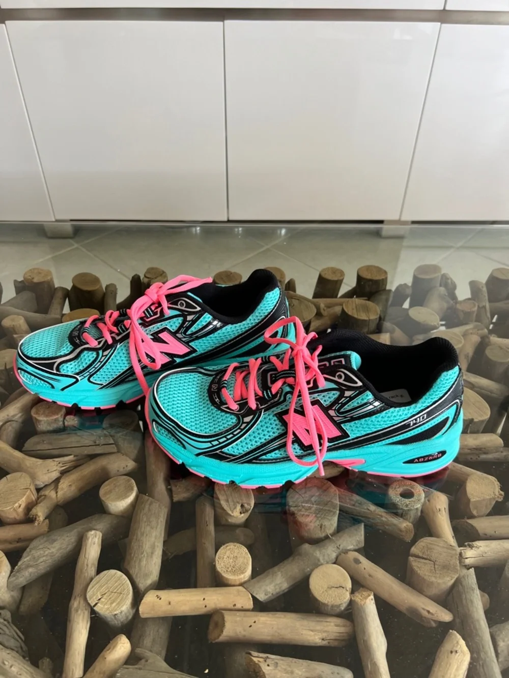NEW BALANCE 740 Running Sneakers